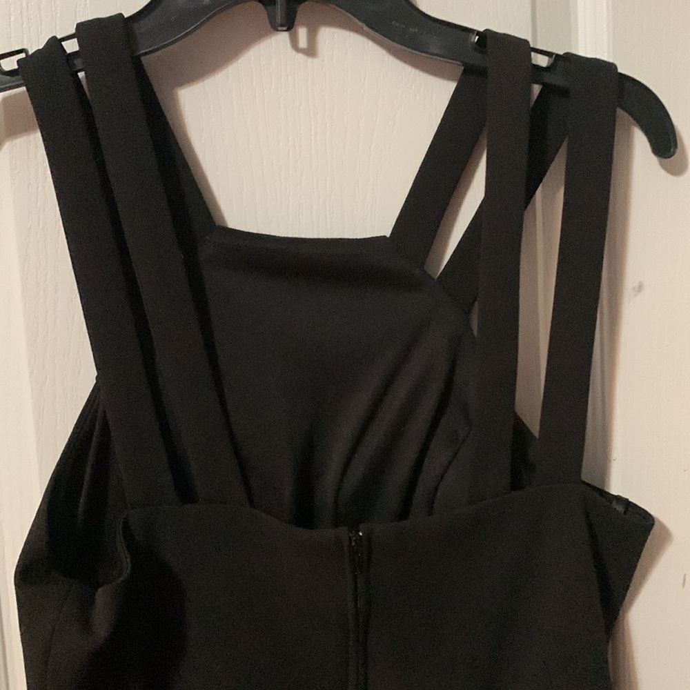Dress - Picture 3 of 5